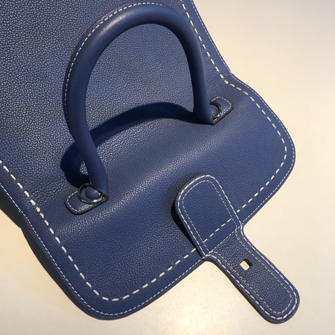 델보 브리앙 토고 박스백 미듐